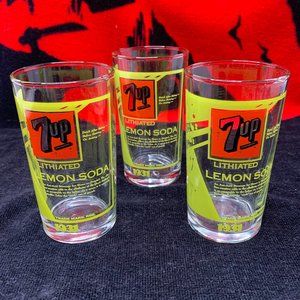 Vintage 7 Up Glasses. 3 In Total. Like New Condition.